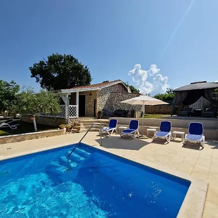 House Maslina Nyaraló